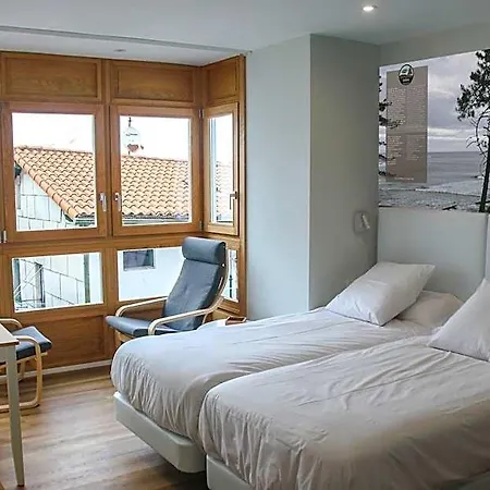 Mundaka Surf Plaza Hotel 4*