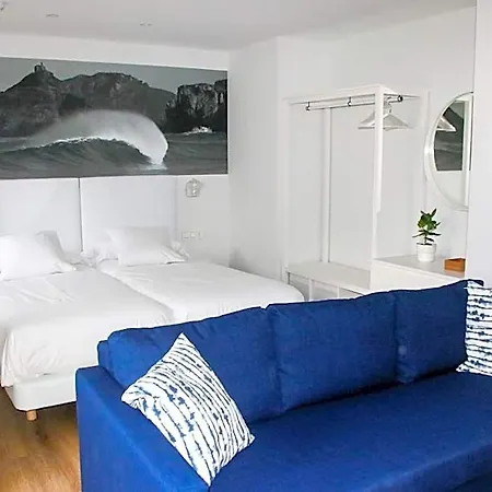Mundaka Surf Plaza Hotel