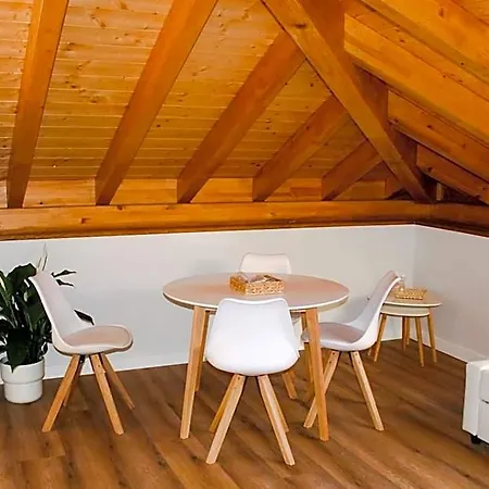 Mundaka Surf Plaza 4* Loiu