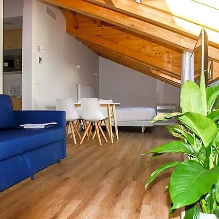 Mundaka Surf Plaza 4* Loiu