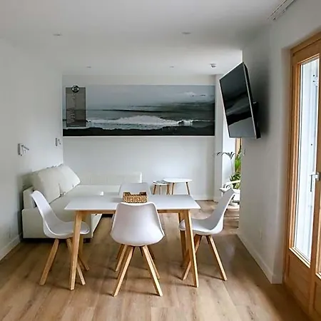 Mundaka Surf Plaza Hotel 4*